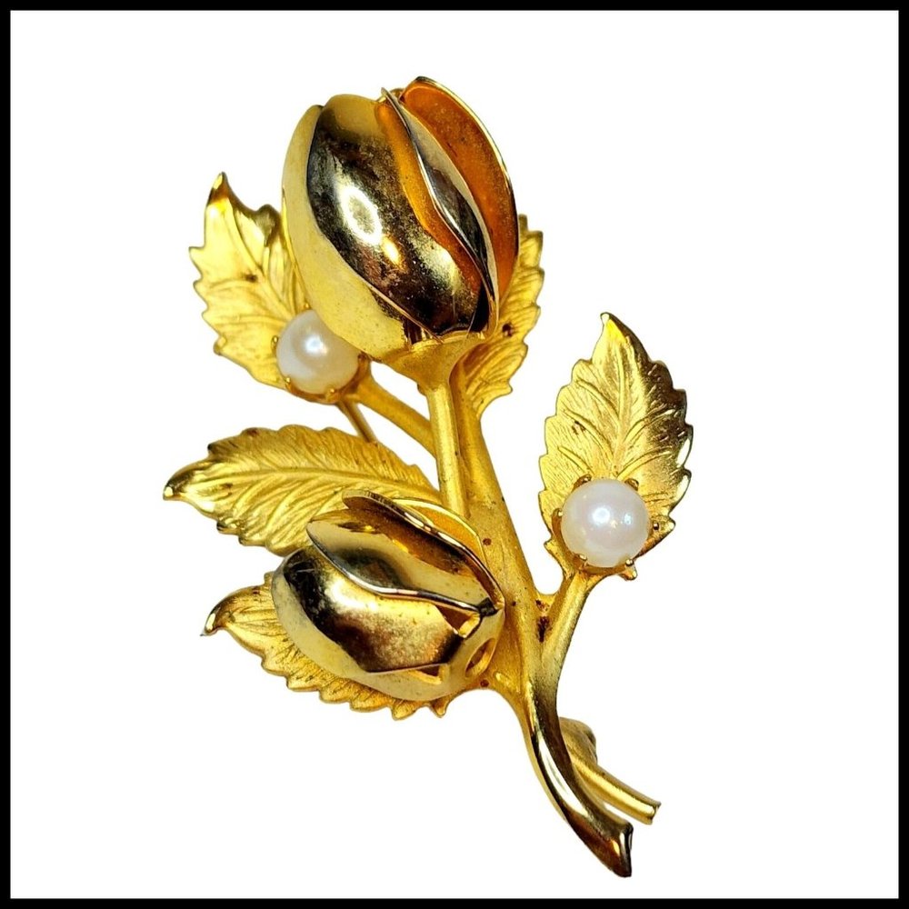 Vintage Gold Tone Roses Faux Pearl Brooch Pin